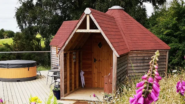 Cefn Ffynnon Glamping