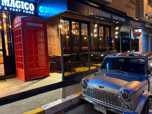 POLLO MAGICO Restaurant & café