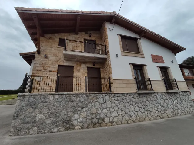 Apartamentos La Fragata