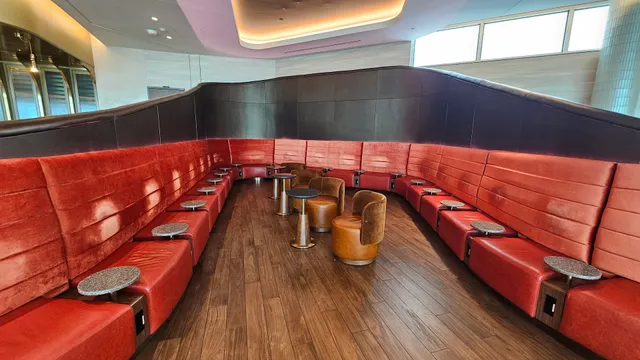 Delta Sky Club G Concourse