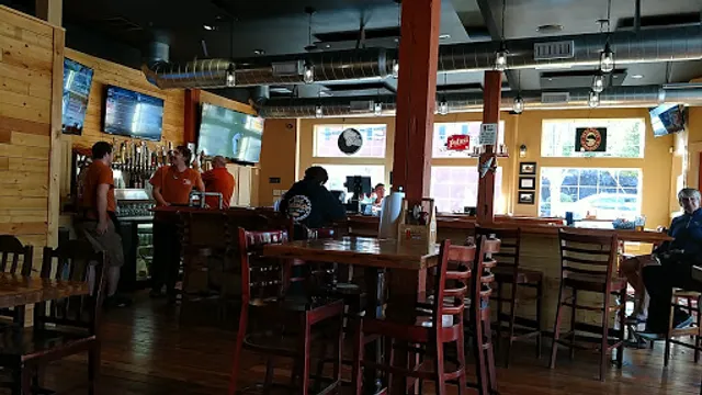 Beer Snobs Ale & Eats