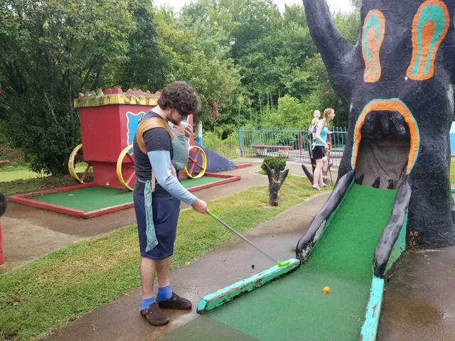 Sir Goony's Family Fun Center