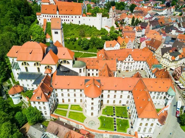 Benediktinerkloster St. Mang