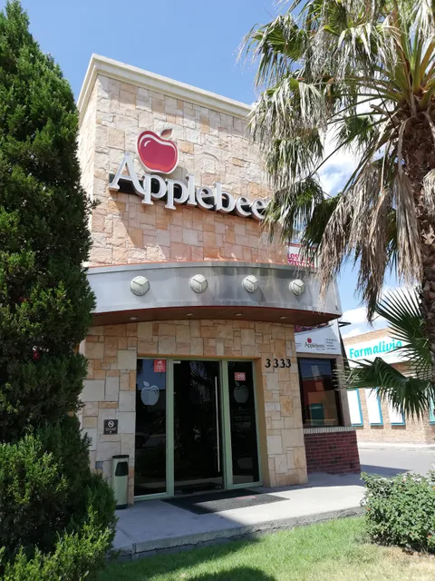Applebee´s Triunfo