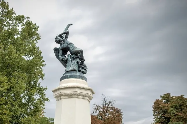 Monument to the Fallen and Murdered in the East
