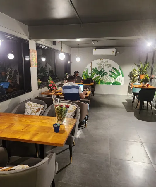 Pokket Cafe Thermax Chowk