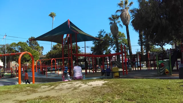 Benny H. Potter West Adams Avenues Memorial Park