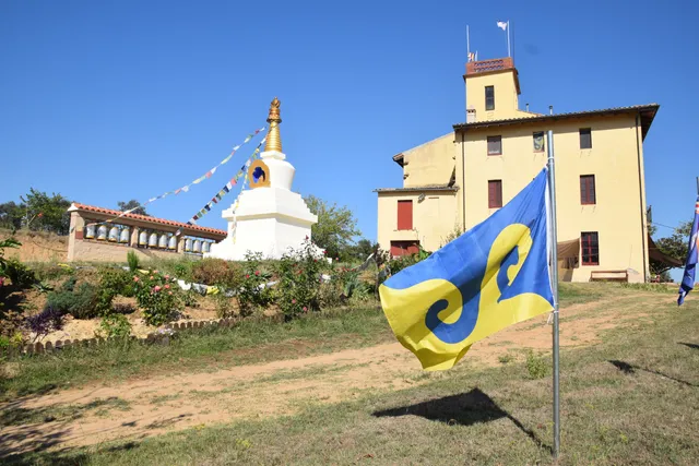 Monasterio Budista Kagyu Samye Dechi Ling