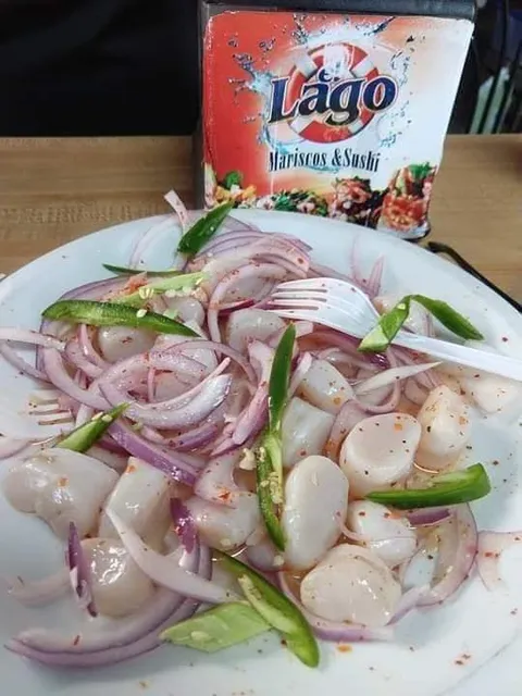 El Lago Mariscos & Sushi