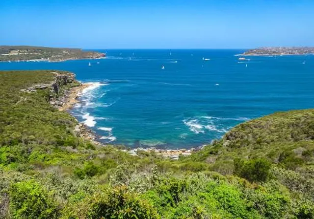 Arabanoo lookout at Dobroyd Head