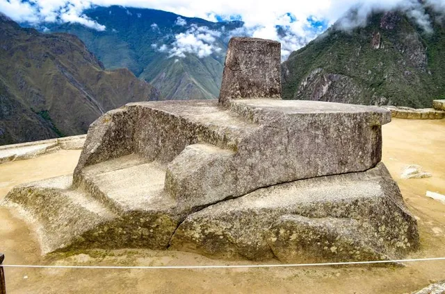 Intihuatana, Urubamba