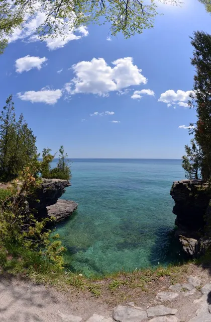 Whitefish Dunes State Park