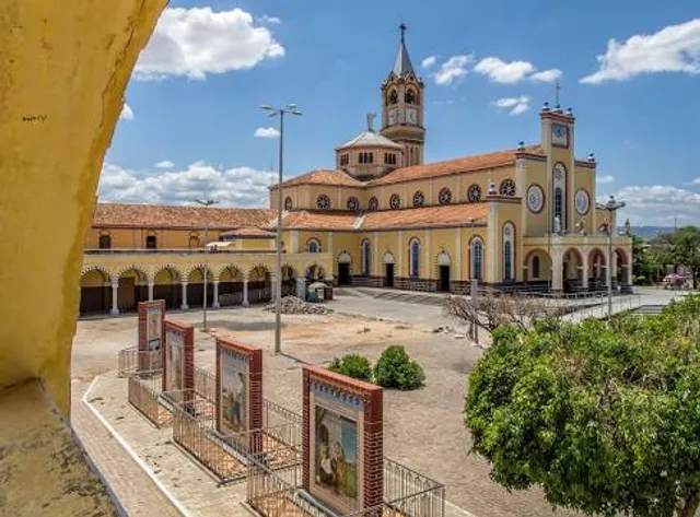 Santuário São Francisco das Chagas - Franciscanos