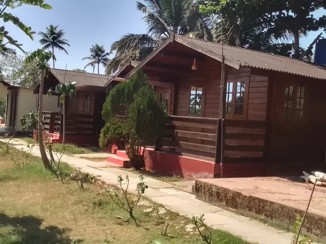 Dreamland Wooden Cottages