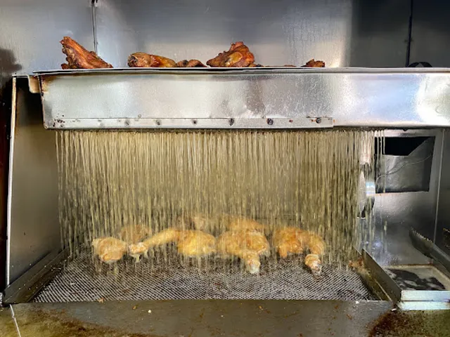 Su Su Waterfall Fried Chicken