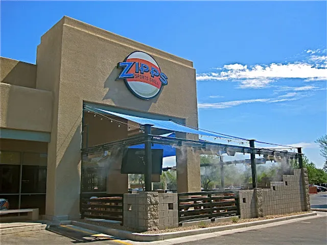 Zipps Sports Grill
