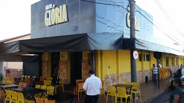 Gloria's Bar