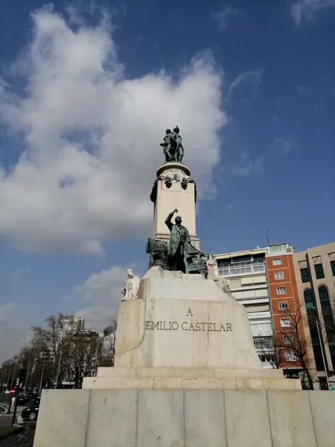 Monumento a Emilio Castelar