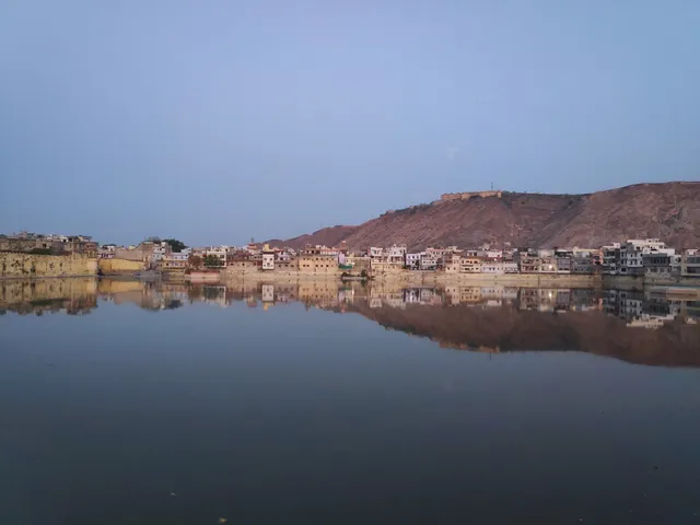 Tal Katora Lake