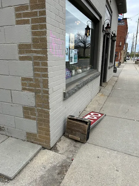 Shady Grove Lukaya Cafe