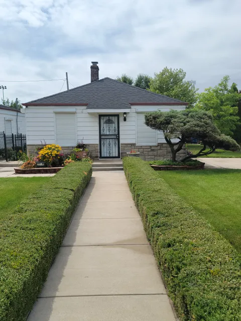 Michael Jackson Family Home