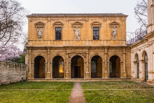 Loggia e Odeo Cornaro