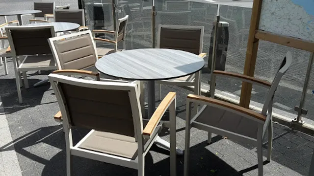 The cafeteria Buuzen