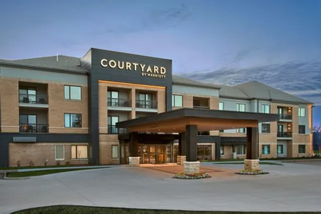 Courtyard by Marriott Wausau