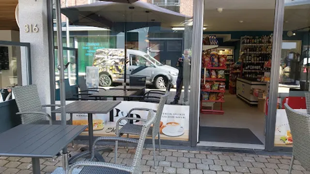 Shop ‘n Lunch P & P