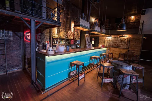 Black Shelter Carquefou