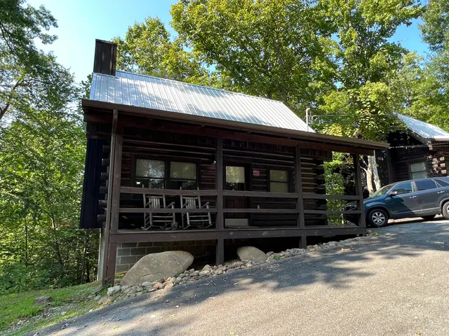 Brently honeymoon Cabins