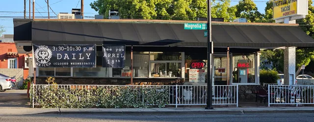 Taco Azteca Original - Burbank