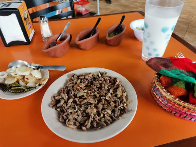 La Vecindad Tacos Bugambilias