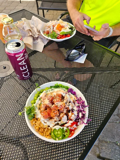 Sun Bowl Acai & Poke