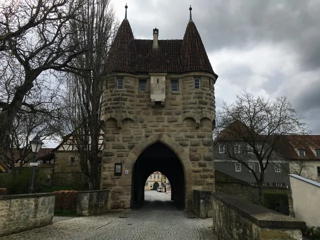 Einersheim Gate