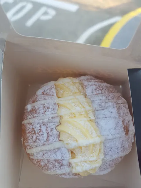 Daniel's Donuts Seaford (BP)