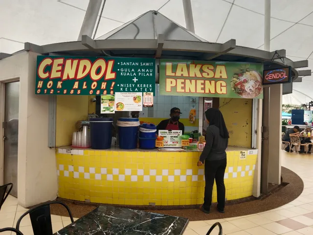 Medan Selera Presint 9