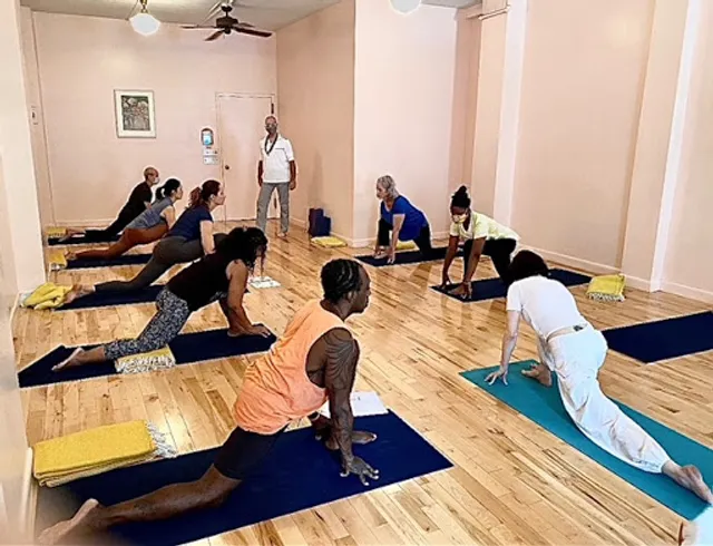 Integral Yoga Institute