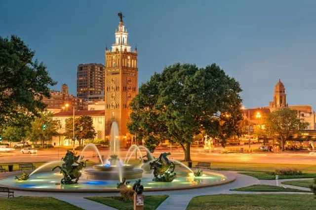Country Club Plaza