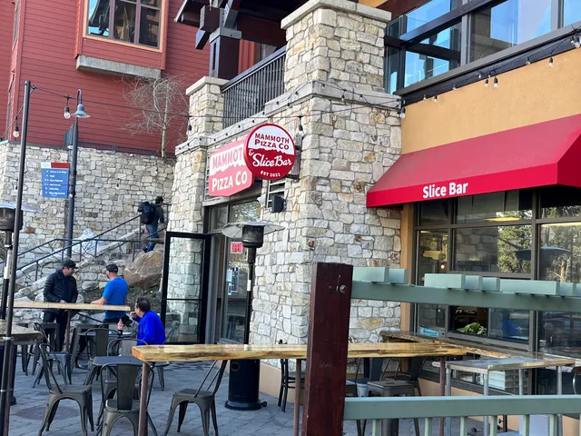 Mammoth Pizza Co & Slice Bar