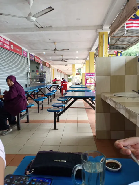 Medan Selera Tasik Ayer Keroh