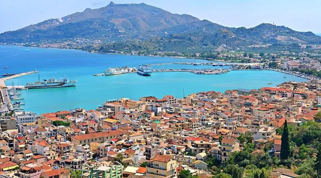 Villa Julia (Holidays in Zakynthos at Tsilivi Beach)