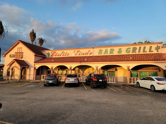 Los Corazones Mexican Grill