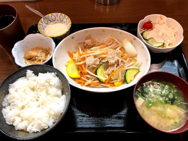 家庭料理 ダイニング HIRO