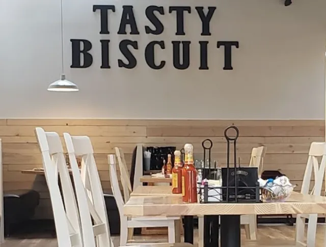 Tasty Biscuit Pancake House - St. Charles