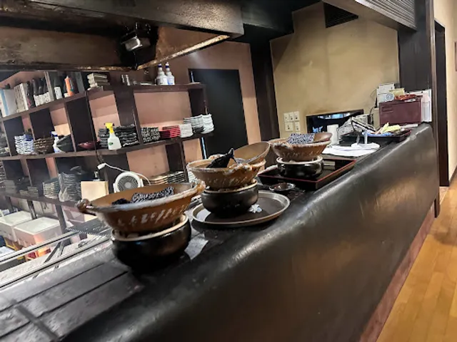 Echigo Sakanaya Yonekura Tsubamesanjo store