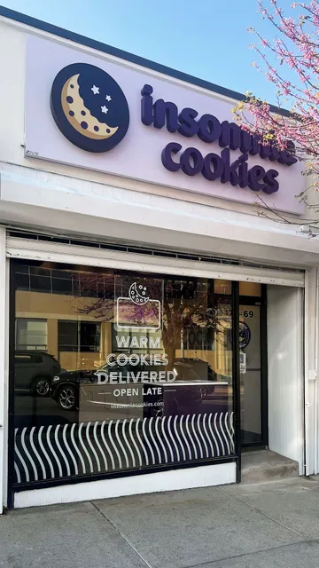 Insomnia Cookies