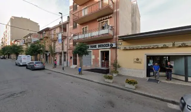 New York Burger Cutro