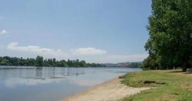 Praia fluvial de Areeiros