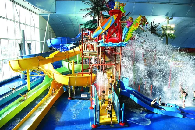 Skyline Hotel & Waterpark